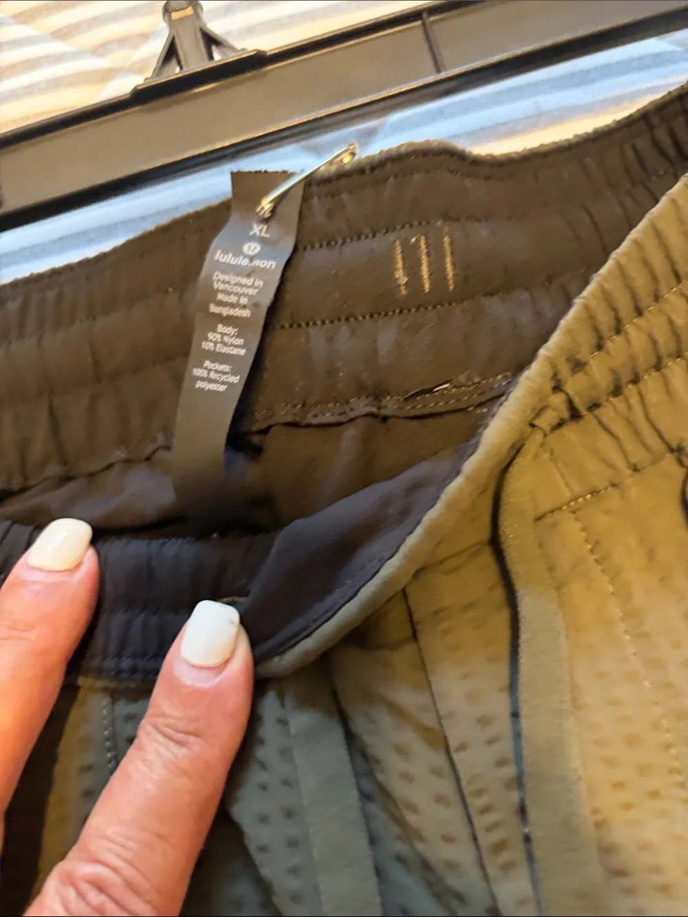 lululemon athletica Men’s Olive Green Jogger Sweatpants